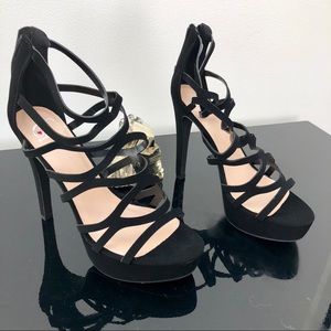 Heart in D ❤️Black Lazer Cut Platform Heel Sandal